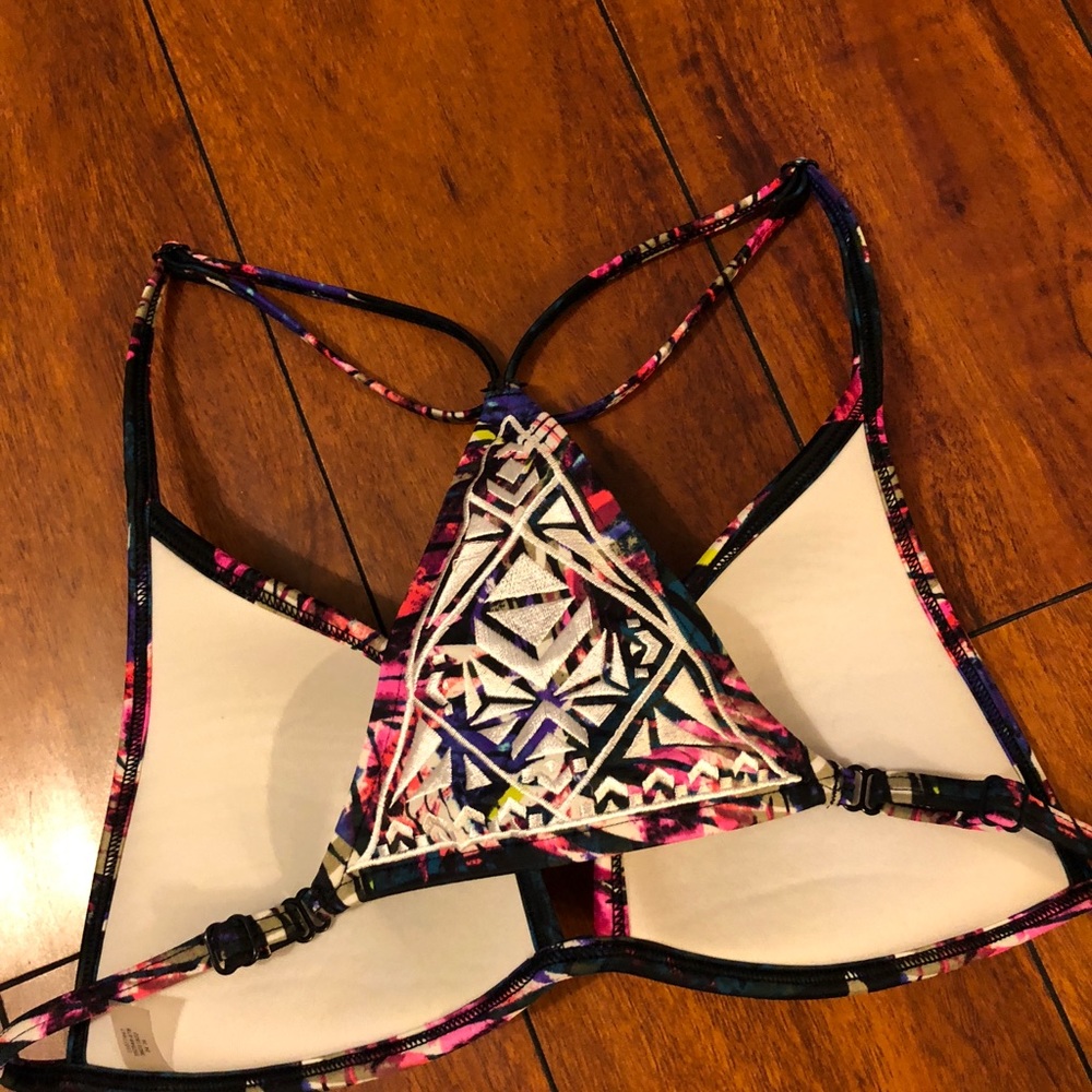 Patterned swimsuit - Picture 2 of 2
